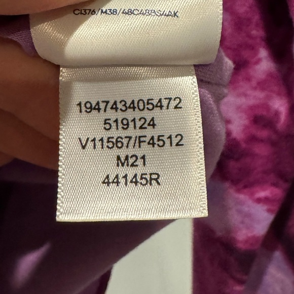Lands’ End Purple Tie Dye Long Sleeve Tee Size M Soft Cotton Knit - Picture 11 of 14